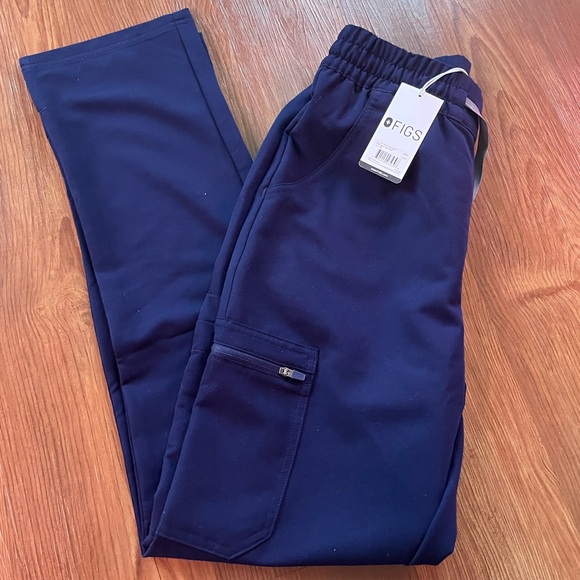 NWT Figs High Waisted Dowa Scrub - Picture 2 of 4